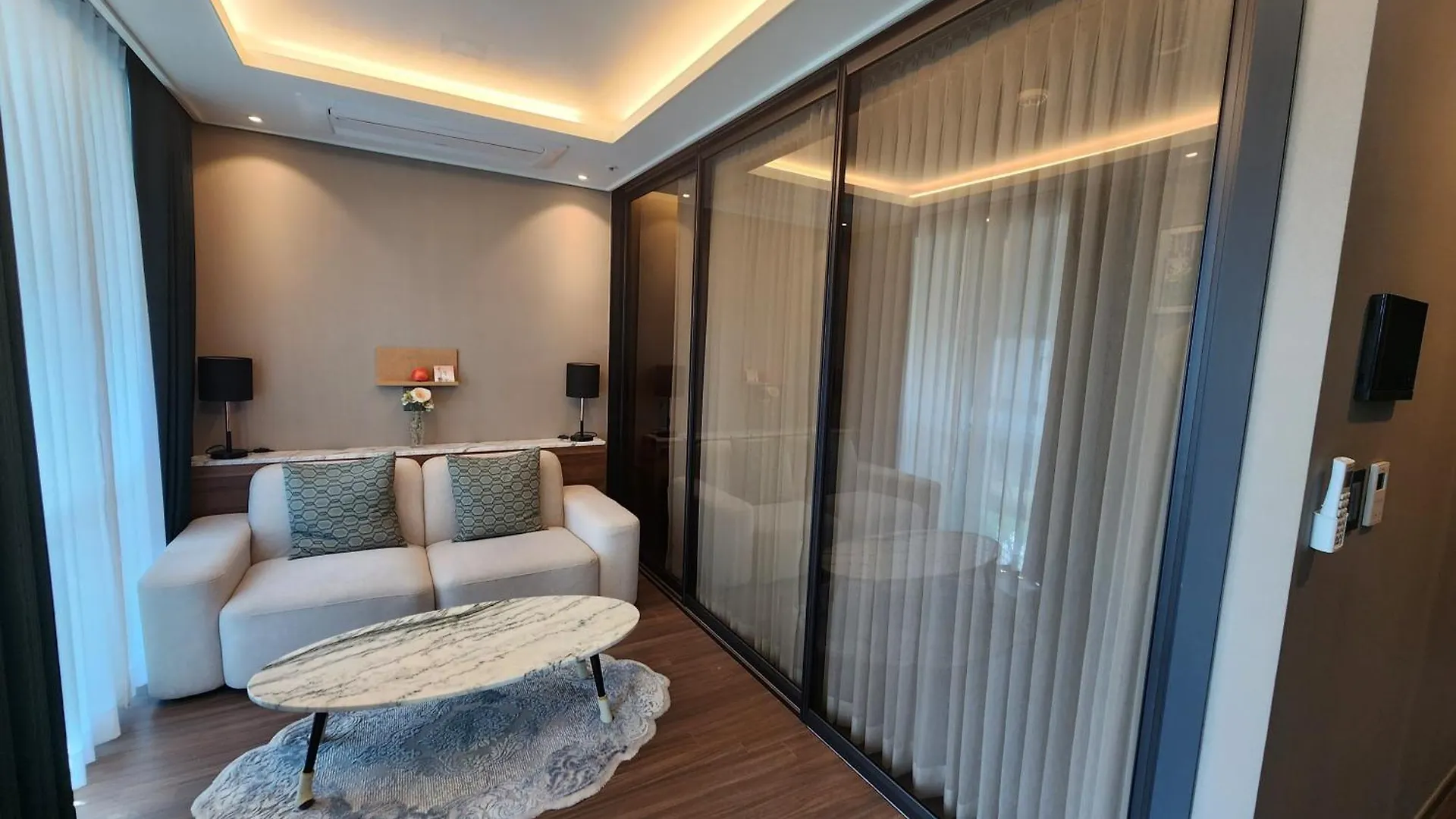 Sienna Ambassador Residence Busan Aparthotel